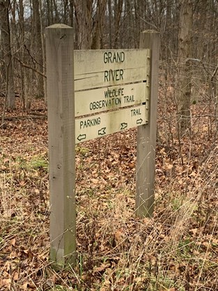 Grand River Wildlife Area Trail in Northeast Ohio Hiking in Winter